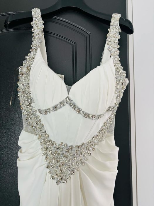 Дълга рокля за повод