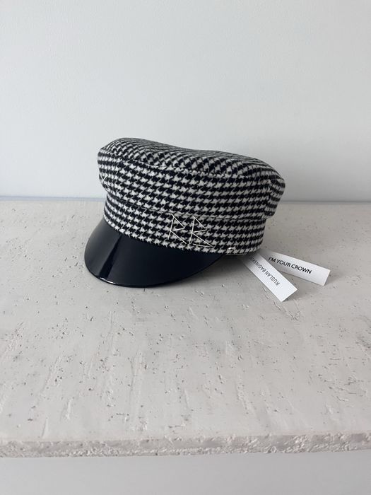 RB дамска шапка New Season