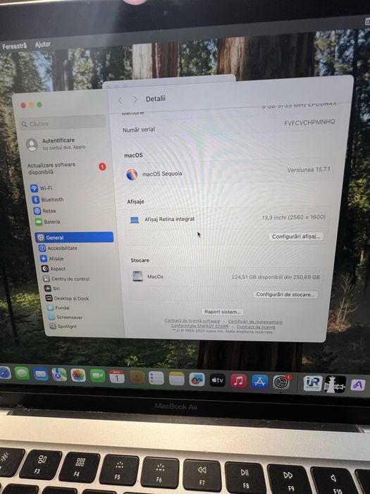 Macbook air 2020 256 gb fara icloud