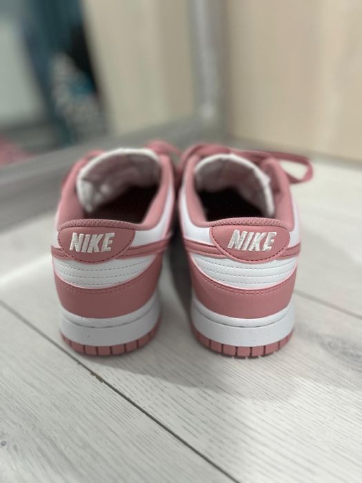 Nike Dunk Low roz