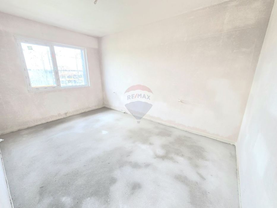 Продава се Тристаен апартамент в Варна, Владислав Варненчик - 95 кв.м за 1474 €/кв.м - Снимка #4