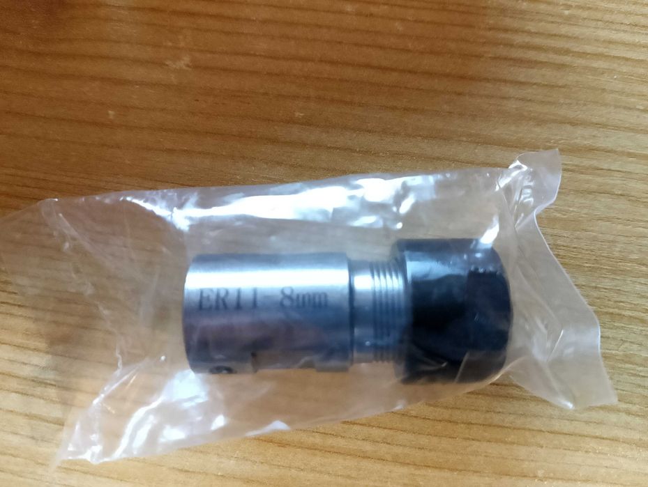 Mandrina CNC ER11 pentru ax 8mm cu 7 pensete 1-7mm