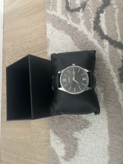 Продасю Часы Casio