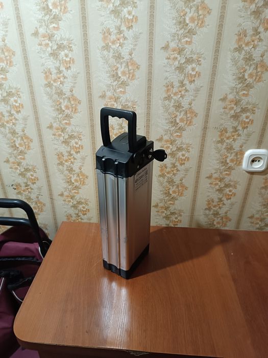 Продаю акумулятор литионовый 48вальт 20ампер практически новый.