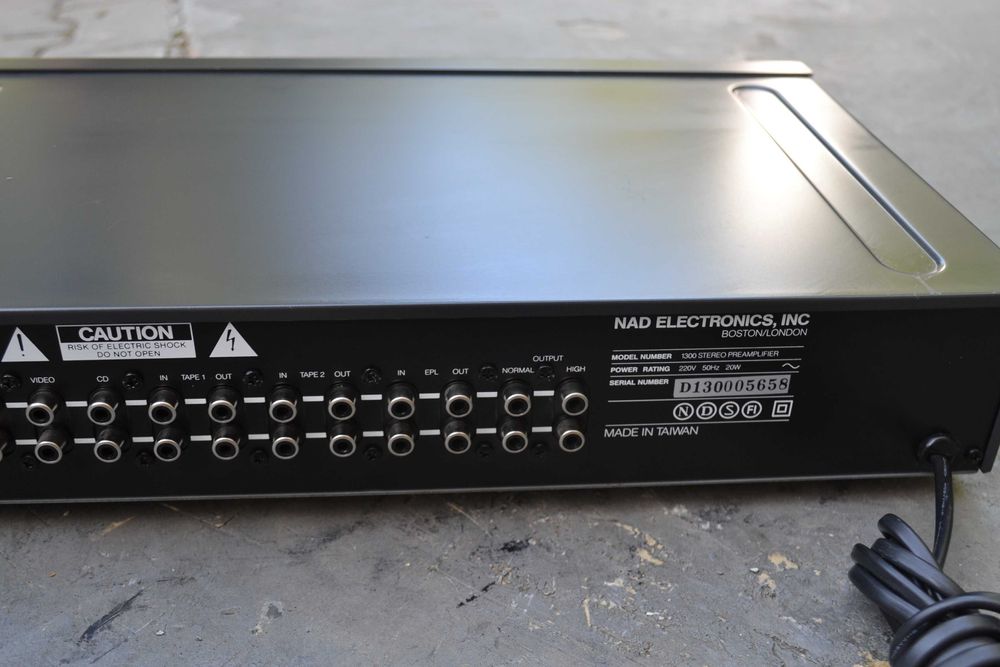 PreAmplificator Nad 1300 Monitor Series