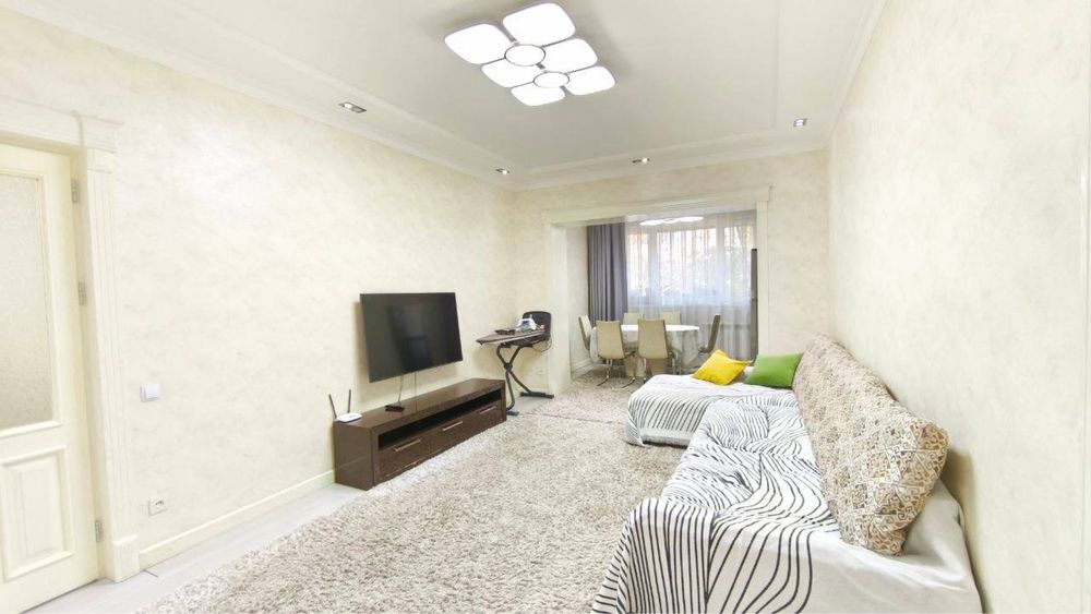 Студентам,мальчикам,девочкам!Аренда 4 комнатной |БИЙ метро,М.Горький