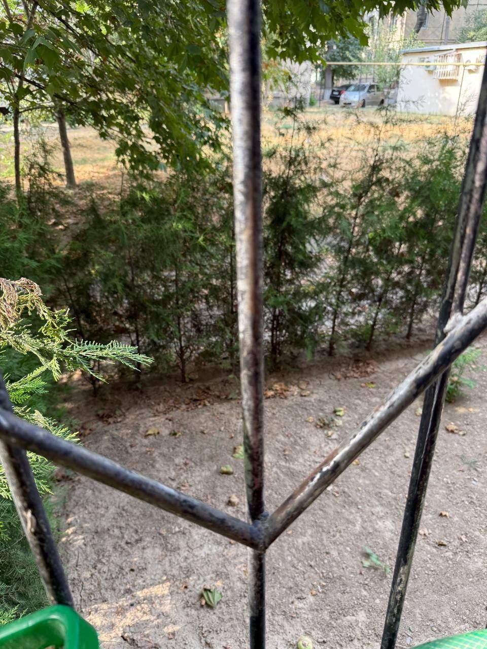 Продажа 2 хона 1 етаж 4 етажл 
Кора Камиш 2/4
56 кв
