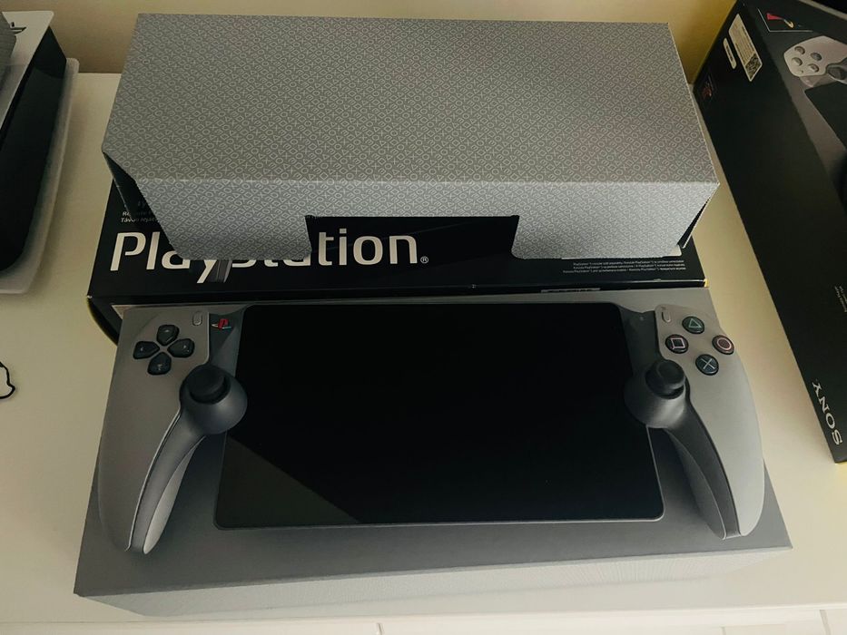 PS Portal Remote Player Limit Edition 30th