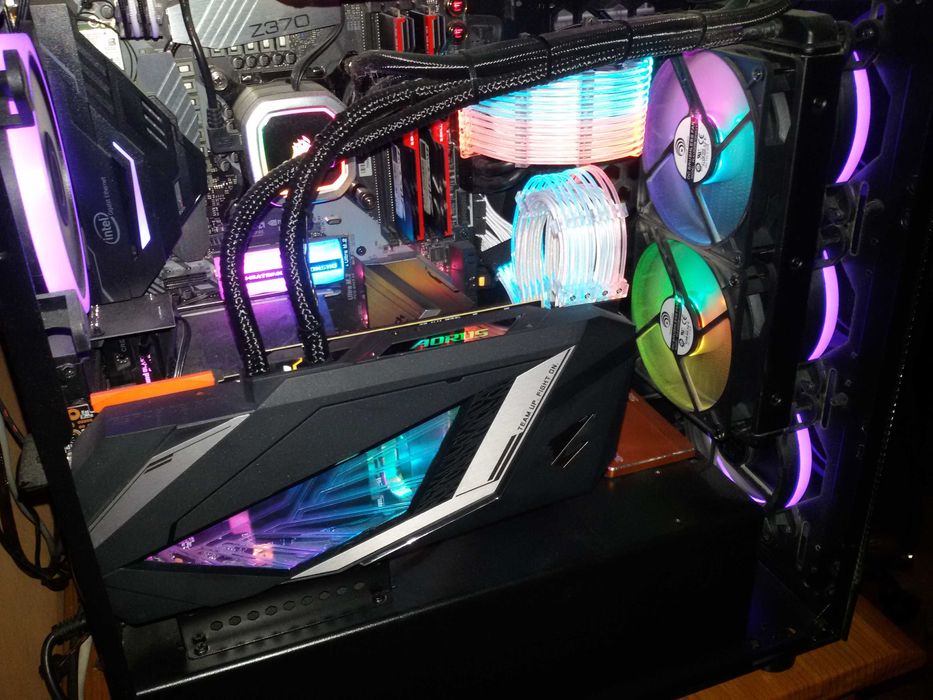 Видео карта RTX 2080 SUPER