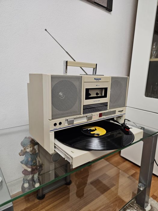 Radio Casetofon cu Pick-up Panasonic SG-J500L