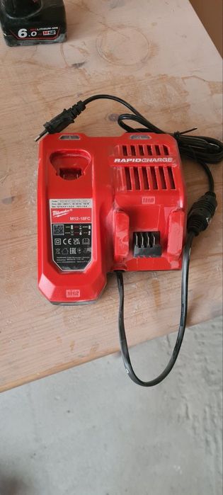 Винтоверт Мilwaukee м12