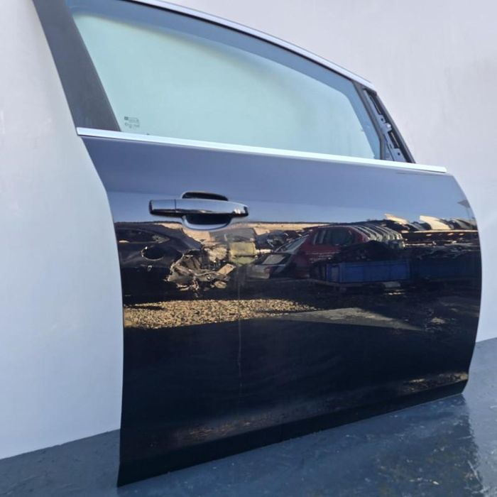 Portiera usa negru Z20R fata dreapta Opel Astra J