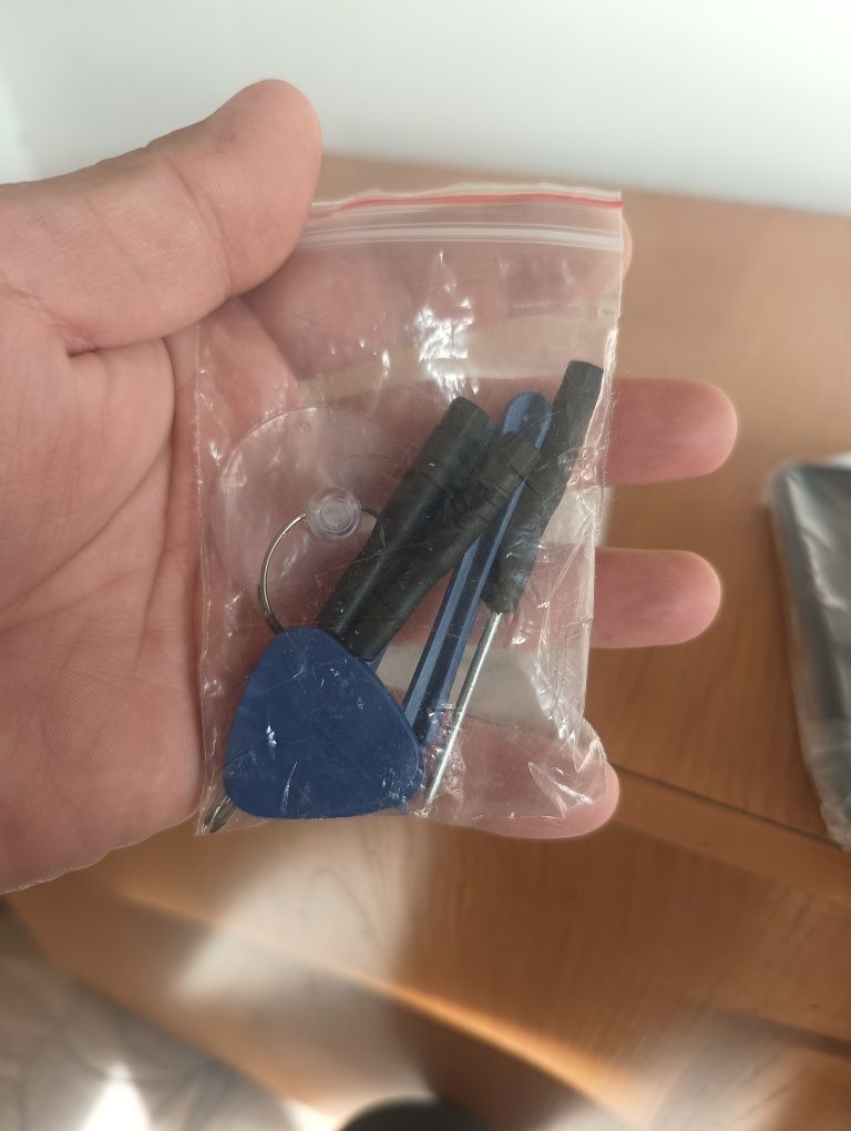 Продам на  OPPO RENO 2 Z