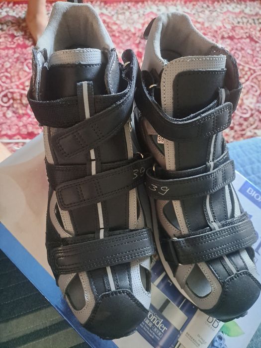 Ортопедическая обувь