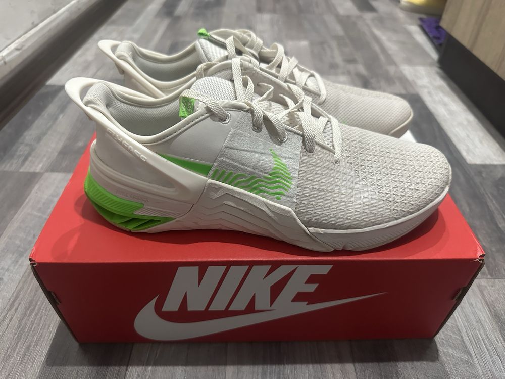 Оригинални маратонки Nike 42.5 номер