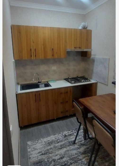 Oybek metrosi yaqinida kvartira