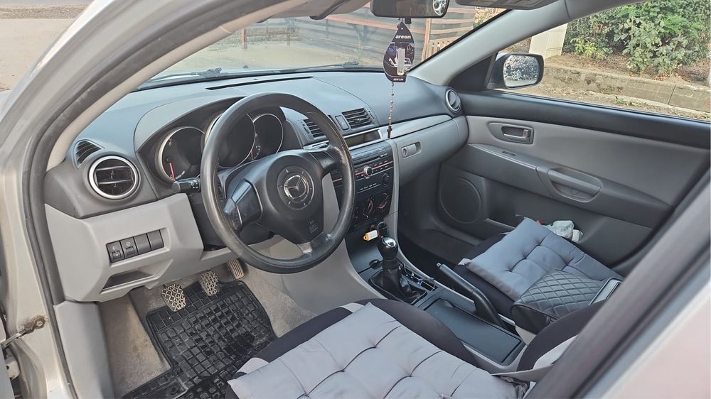 Mazda 3 Sport 1.4i TE