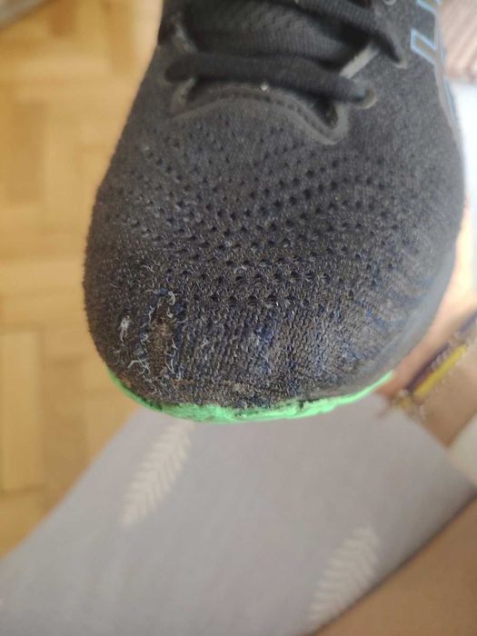 Маратонки Асикс gore tex