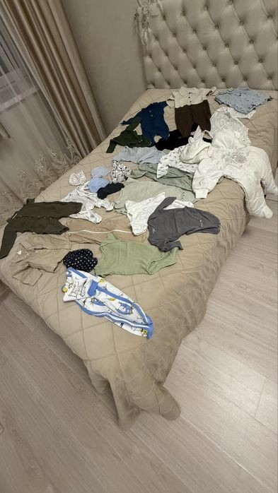 Продам детские вещи до 62-68  размера