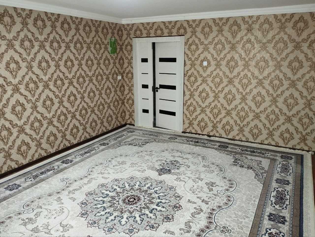 2 этажка уйни иккинчи этажида жойлашган 1 хоналик 43 кв.м квартира