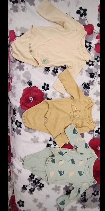Lot 3 body cu tema dinozaur