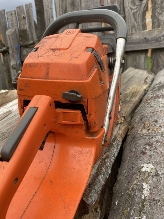 Vănd Husqvarna 372 NEGOCIABIL