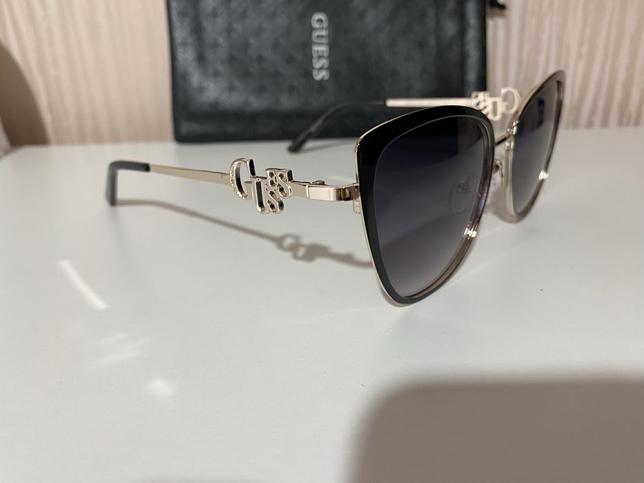 Guess ,Ochelari de soare, GF6141 01B, butterfly cu lentile in degrade