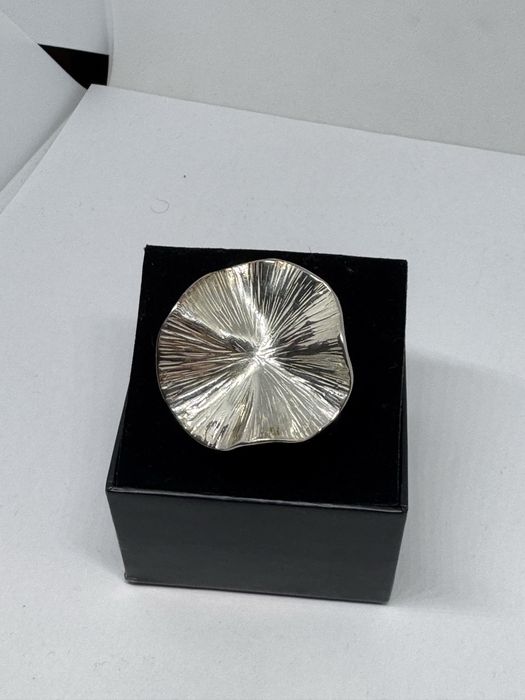 сребърен дамски пръстен 16.99гр 925