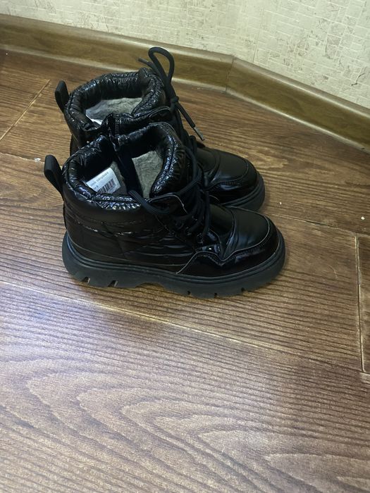 Ботинки стильные для девочки