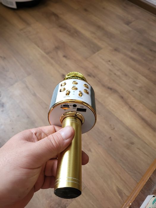 Продам караоке колонка с микрофоном