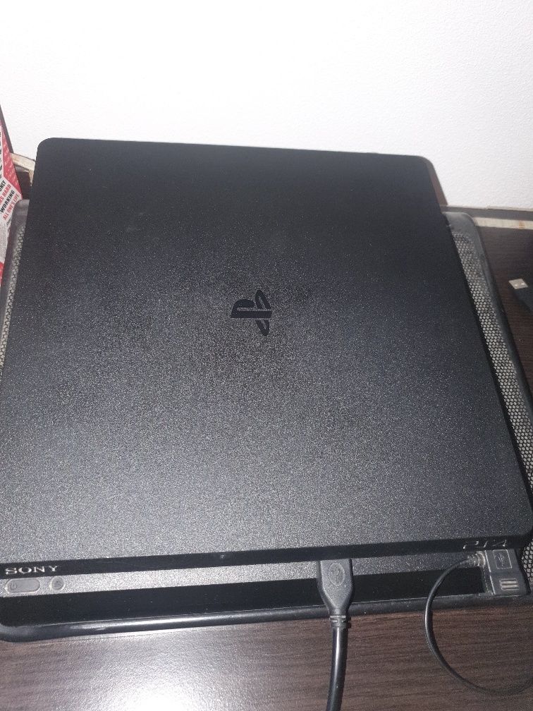 Playstation 4  folosit