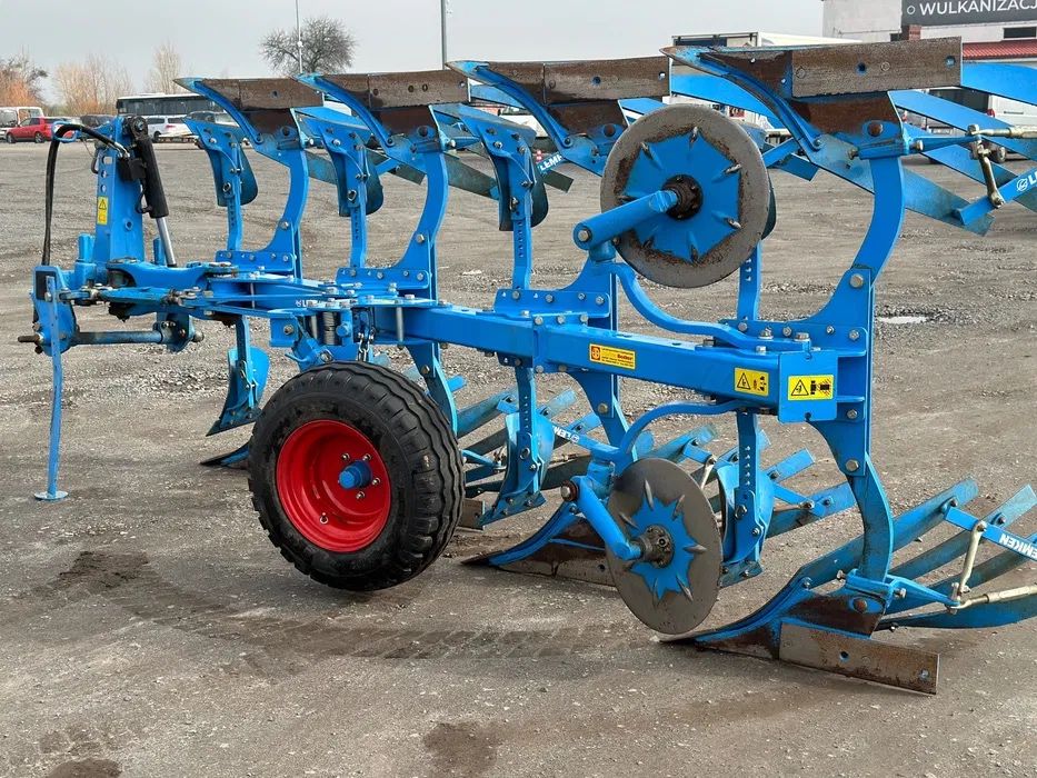 Lemken europal 7. Sotamiz