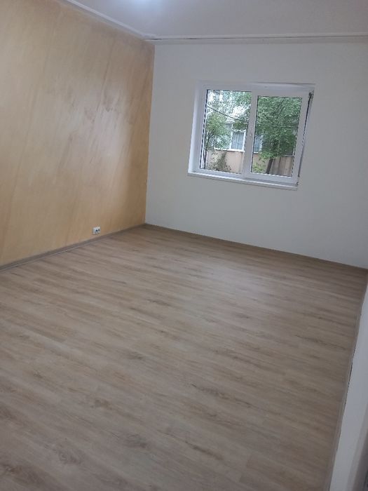 Propietar-Apartament Dacia 2 cam decomandate