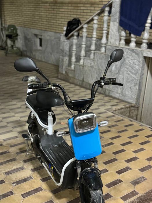 Срочно продайотся скутер