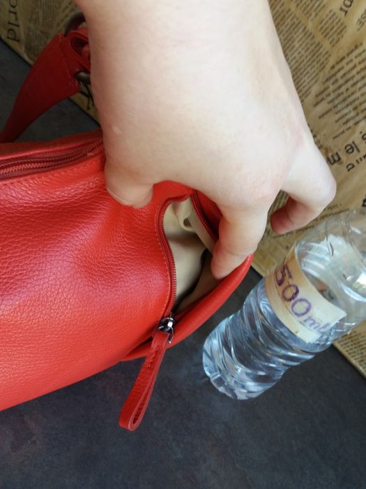 дамска чанта червена чанта с една дръжка- естествена кожа