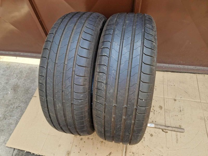 2 Bridgestone R18 225/55
летни гуми
DOT0624