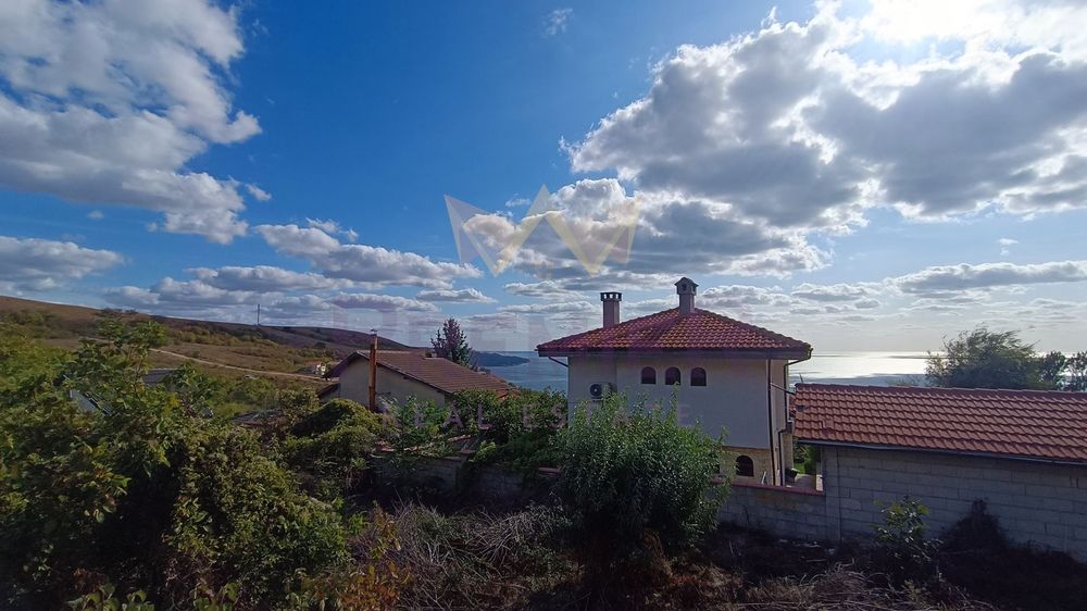 Продава се Парцел в Балчик - 515 кв.м за 128 €/кв.м - Снимка #2