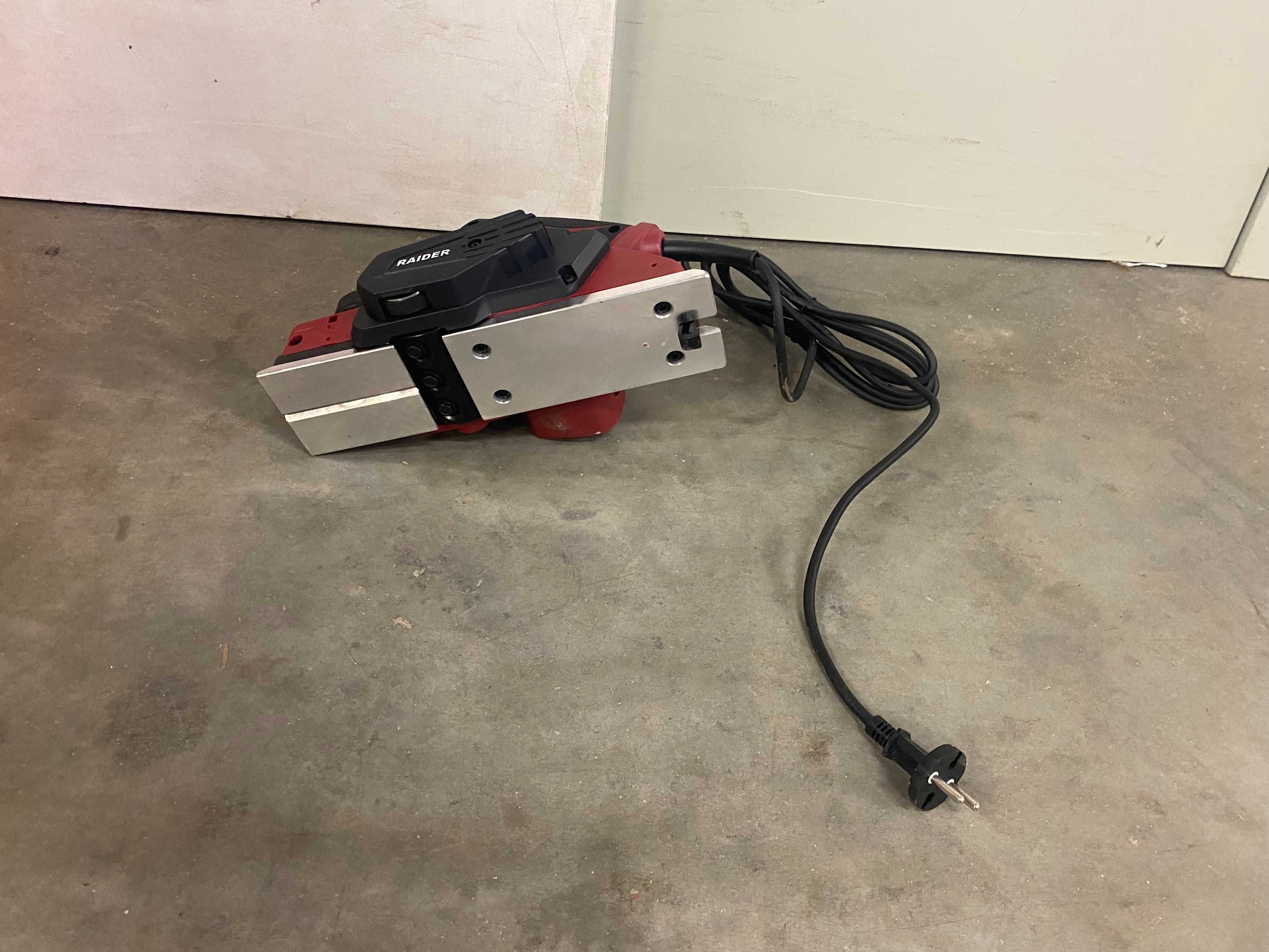 Машина за точене на вериги /Ренде елект. 620W/Шмиргел редукт. 250W  RO