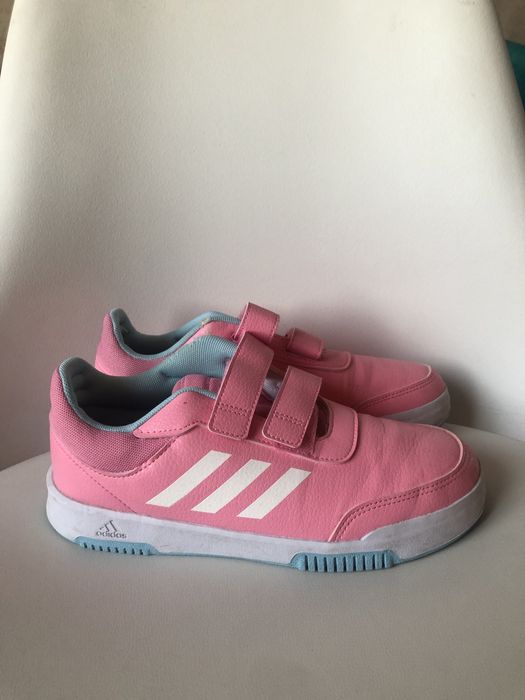 Маратонки adidas