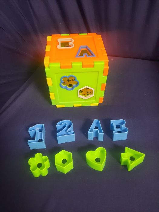 Jucarie Montessori de copil