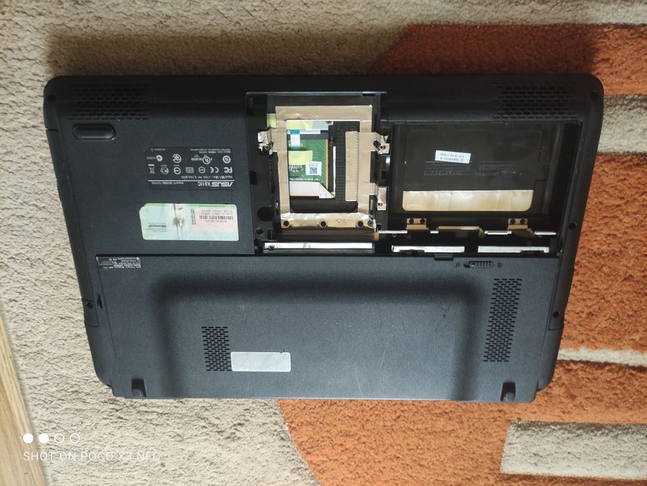 Carcasa completa + Balamale + Dvd + Accesorii - Asus K61IC X66IC