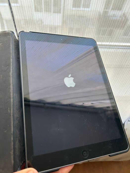 iPad Air 16 GB gray