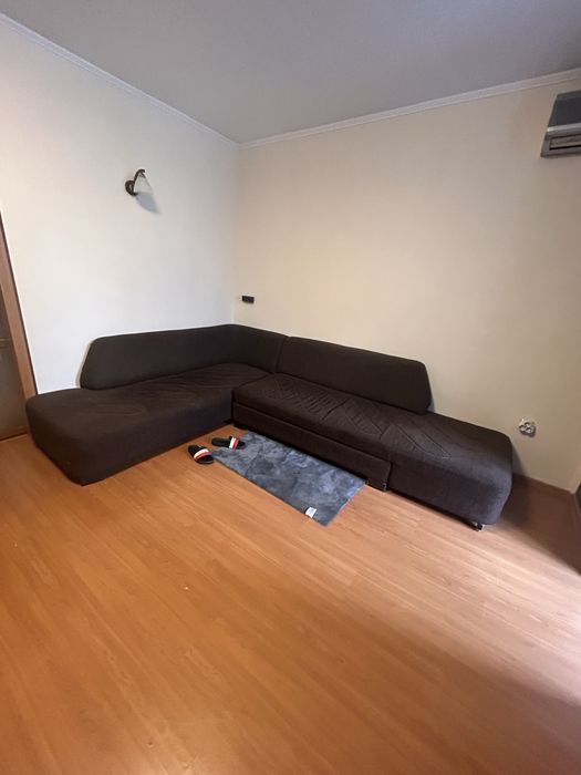 Диван 220 300 в отлично състояние