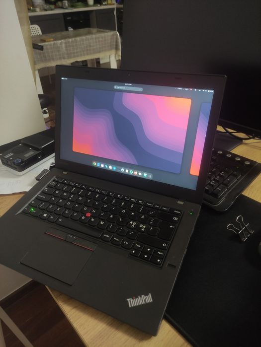 Срочно! ThinkPad T460, 16Гб ОЗУ, SSD, 2 батареи (держит весь день!)