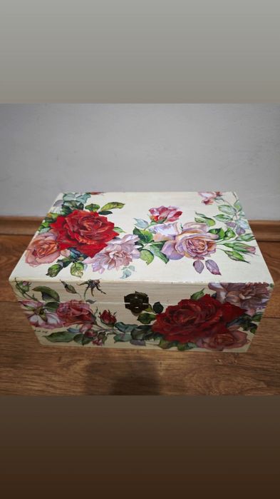 Vand cutie bijuterii