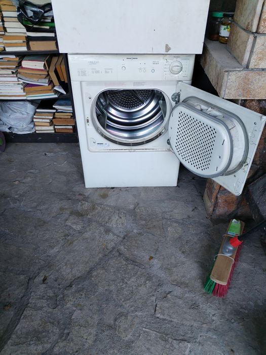 Два броя сушилни