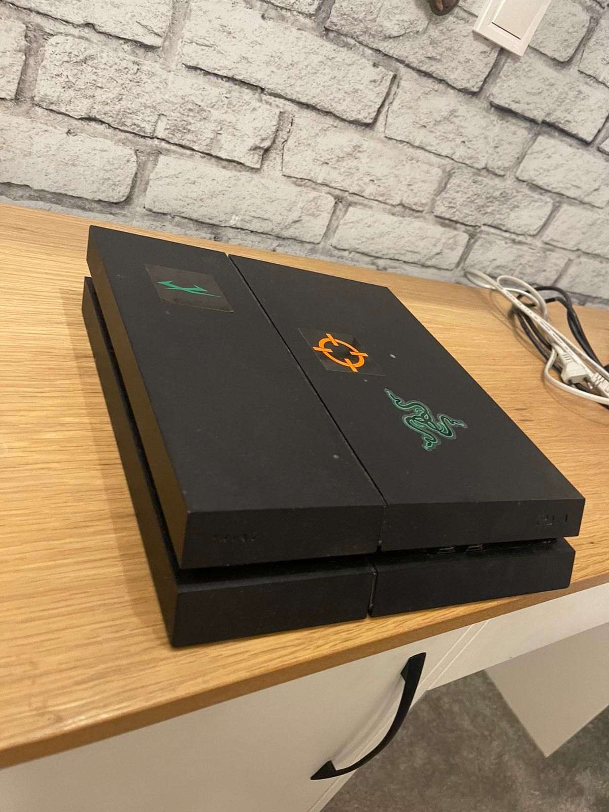 Playstation 4 slim