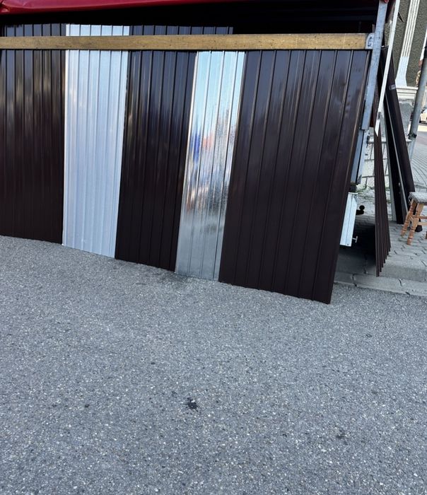 Vand Tabla Cutata Zincata Și Colorata Diferite Grosimi