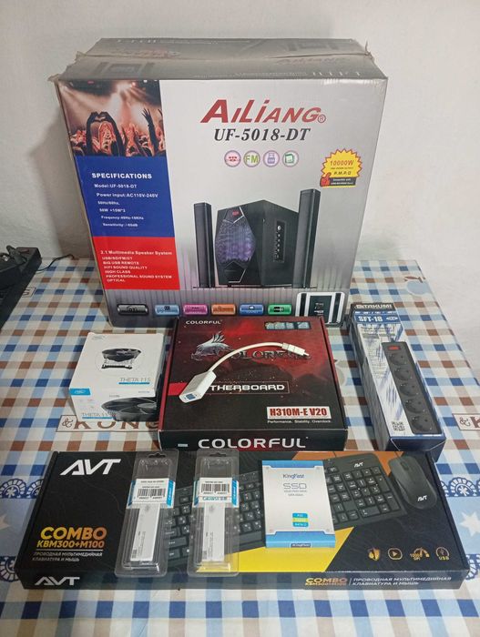 Igravoy Kompyuter Kalonka Komplekt Sotiladi