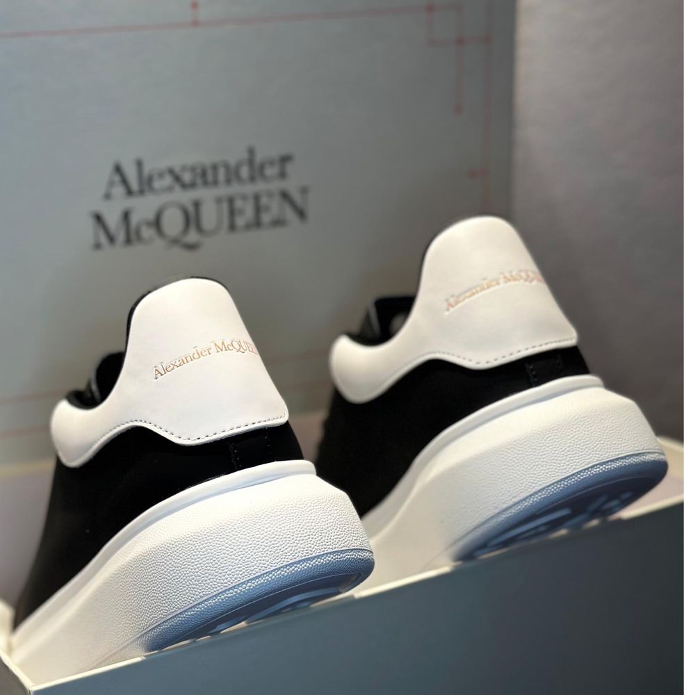 Alexander McQueen-41!